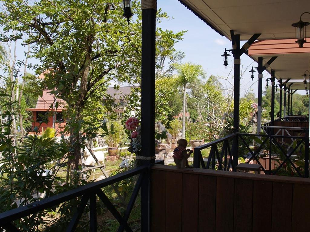 Cowboy Farm Resort Pattaya Ban Huai Yai Exterior photo